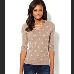 New York & Company Tan and Gold Polka Dot Lightweight Sweater - Size XL